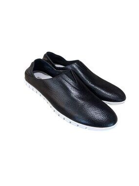 Vaneli Sport Black Leather Slip-On Shoes Athletic Sneakers Women 9N Athleisure